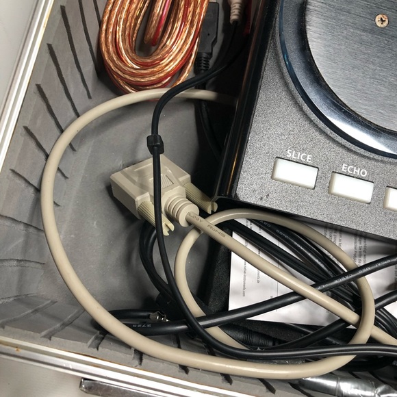 DJ Tech Tools VCI-100 SE DJ Decks USB MIDI Controller + Insulated Hard Case. - Picture 12 of 14